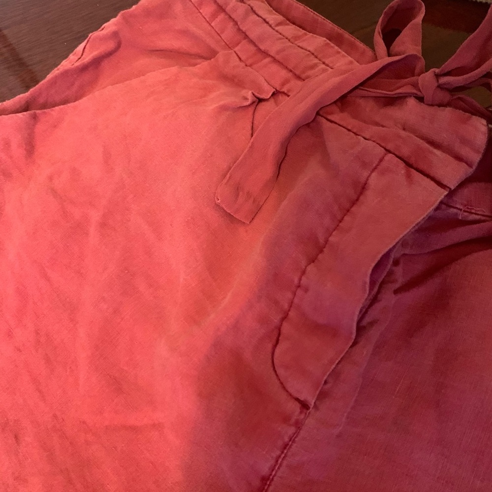 Shorts - Picture 3 of 4